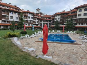 Bazén v ubytování Family apartment VYANI nebo v jeho okolí
