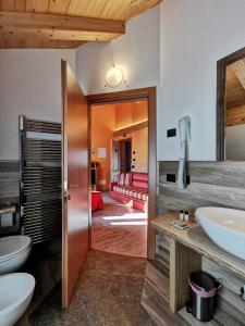 Bagno di Agriturismo La Poina