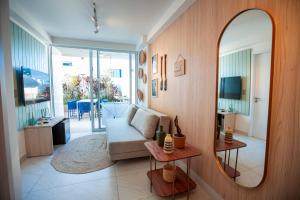 O zonă de relaxare la Apartamento Com Jacuzzi na Beira mar de João Pessoa no Branco Haus
