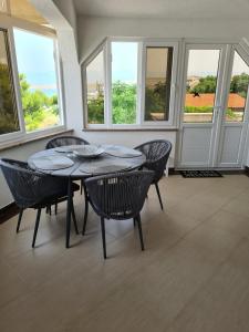 Fotografie z fotogalerie ubytování Apartmani Ruzmarin v destinaci Vir