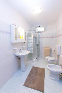 Koupelna v ubytování B&B La Casa nel Borgo