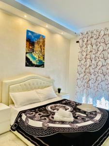 A bed or beds in a room at Santa Maria Accommodation