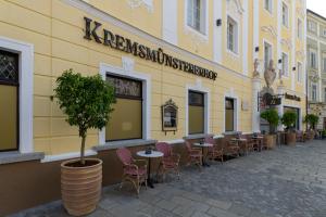 Budynek, w którym mieści się hotel