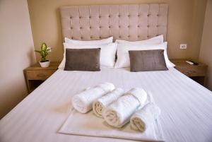 Легло или легла в стая в Airport Garden Hotel