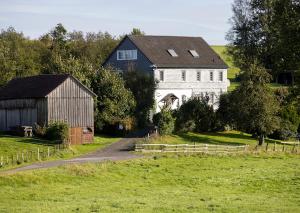 Gallery image of Molehill Shire in Hückeswagen