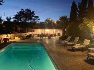 Poolen vid eller i närheten av 8 bedrooms chalet with private pool furnished terrace and wifi at Abanilla