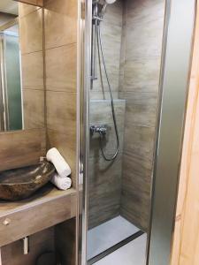 Bilik mandi di Apartamente Pfullingen