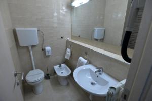 Koupelna v ubytování Hotel Livade