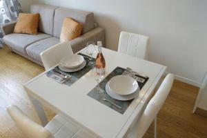 Część wypoczynkowa w obiekcie Shelley Apartment