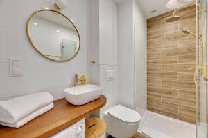 Kúpeľňa v ubytovaní GRANO APARTMENTS Gdańsk Old Town SPA & Wellness - GRANO APARTMENTS Gdańsk Residence SPA & Wellness
