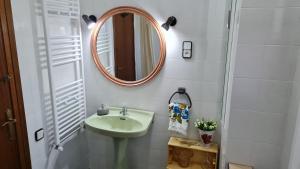 Koupelna v ubytování Apartament Vent de Port