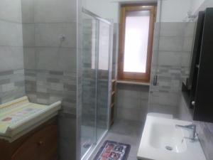 Kylpyhuone majoituspaikassa B&B La Dea Maja