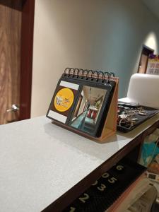 Eldhús eða eldhúskrókur á SWF hotel 淡水新五福旅館-新北市旅館編號067