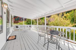 Billede fra billedgalleriet på Melody Vineyard Cottage i Guerneville + 9 billeder