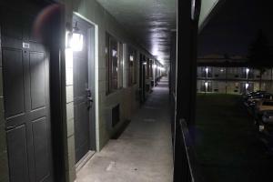 Afbeelding uit fotogalerij van Tiki Lodge Motel in Spokane