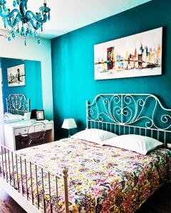 Łóżko lub łóżka w pokoju w obiekcie My Place Apartments de Luxe