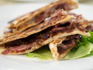 Fotografie z fotogalerie ubytování Al Fogolâr Rooms & Osteria with Saunaland v destinaci Tolmezzo