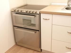 Kuchnia lub aneks kuchenny w obiekcie Cozy Studio Apartment Tian in Zagreb