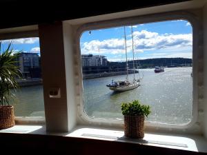 Gallery image of Laivahostel S/S Bore in Turku