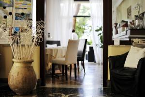 Istumisnurk majutusasutuses Hotel Tigullio