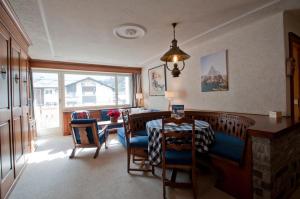 Posezení v ubytování Haus Viktoria A, Apartment Blauherd