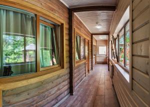 Fotografie z fotogalerie ubytování Шале На бе́резі v destinaci Kvasy + 27 fotografií