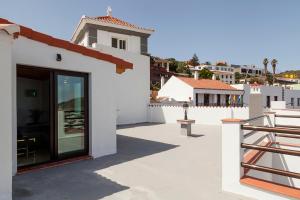 - une vue depuis le toit d'une maison dans l'établissement ELHIERRO BED&URBAN I, à Valverde