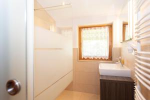 Kuchnia lub aneks kuchenny w obiekcie Appartement Schöne Aussicht