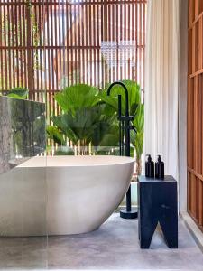 Fotografie z fotogalerie ubytování Beyond Bayou v destinaci Seminyak + 37 fotografií