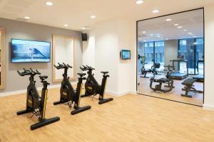 Fitness centrum a/nebo fitness zařízení v ubytování INNSiDE by Meliá Liverpool