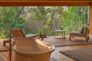 Сад в Summerfields Rose Retreat and Spa