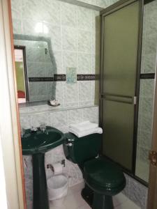 Koupelna v ubytování HOTEL COSTA DEL SOL FUSAGASUGa