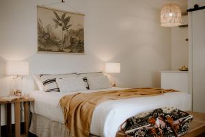 Postel nebo postele na pokoji v ubytování Yeppoon Surfside Motel