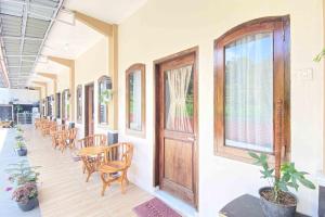 Balkón nebo terasa v ubytování Homestay Banteng Adventure Dieng Mitra RedDoorz