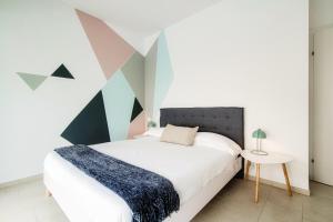 Zdjęcie z galerii obiektu Brissago 3 by Quokka 360 - romantic one-bedroom flat with large terrace w mieście Brissago
