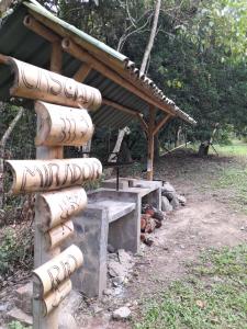 Foto sihtkohas Pacho asuva majutusasutuse Colibamboo Ecolodge Biocasa artesanal rodeada de naturaleza con jaccuzi y mucho más galeriist