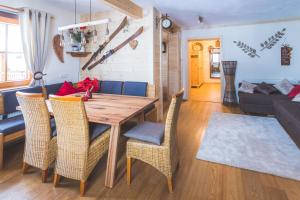 Posedenie v ubytovaní Hilltop Appartement