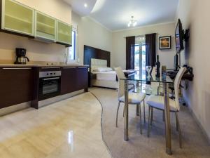 Kuchyňa alebo kuchynka v ubytovaní Pearl Bay Hotel Apartments