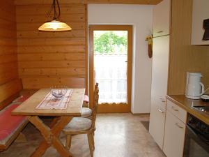 Kuchyňa alebo kuchynka v ubytovaní Ferienwohnung Frauenhoffer