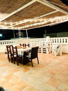 Ресторан / где поесть в Relax House