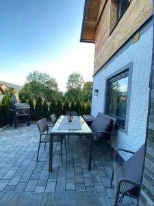 Balkón alebo terasa v ubytovaní Chalet Auszeit