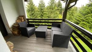 Balkón alebo terasa v ubytovaní Mountain Cottage Lubomierz