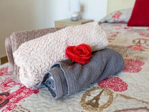Voodi või voodid majutusasutuse Family-Friendly Sicily Stay toas