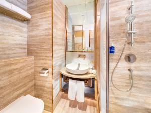 Koupelna v ubytování Regala Skycity Hotel
