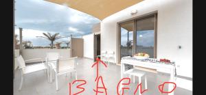 Un balcon sau o terasă la Arabel open space