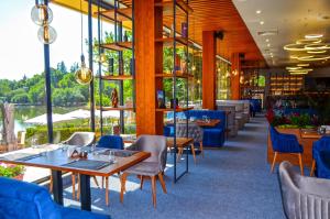 Restoran või mõni muu söögikoht majutusasutuses Park Hotel Stara Zagora