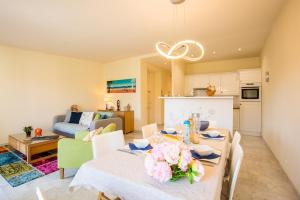LE FOCH AP4244 By Riviera Holiday Homes
