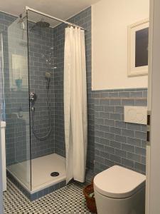 Ein Badezimmer in der Unterkunft Wunderschönes Studio für bis 2-3 Personen
