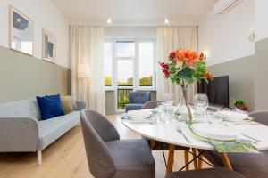 Posedenie v ubytovaní Apartments Warsaw Gagarina by Noclegi Renters