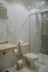Koupelna v ubytování Hotel Masseilot